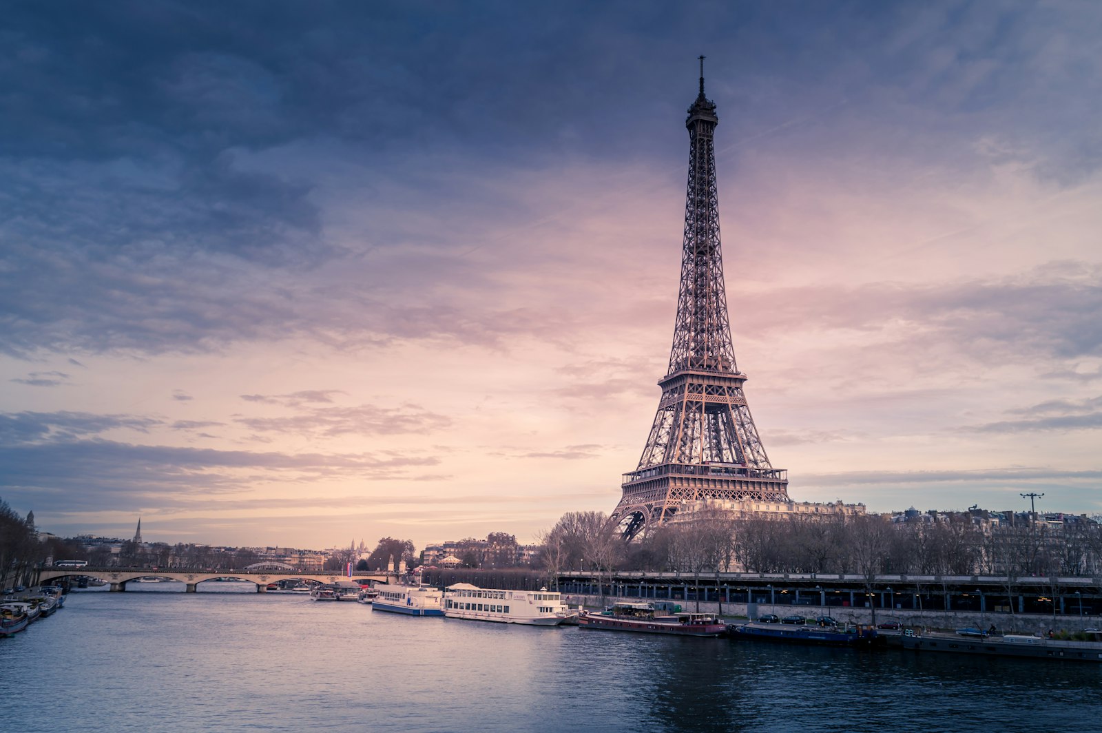 Paris au crépuscule — la gestion de patrimoine, une affaire de vision et de durée